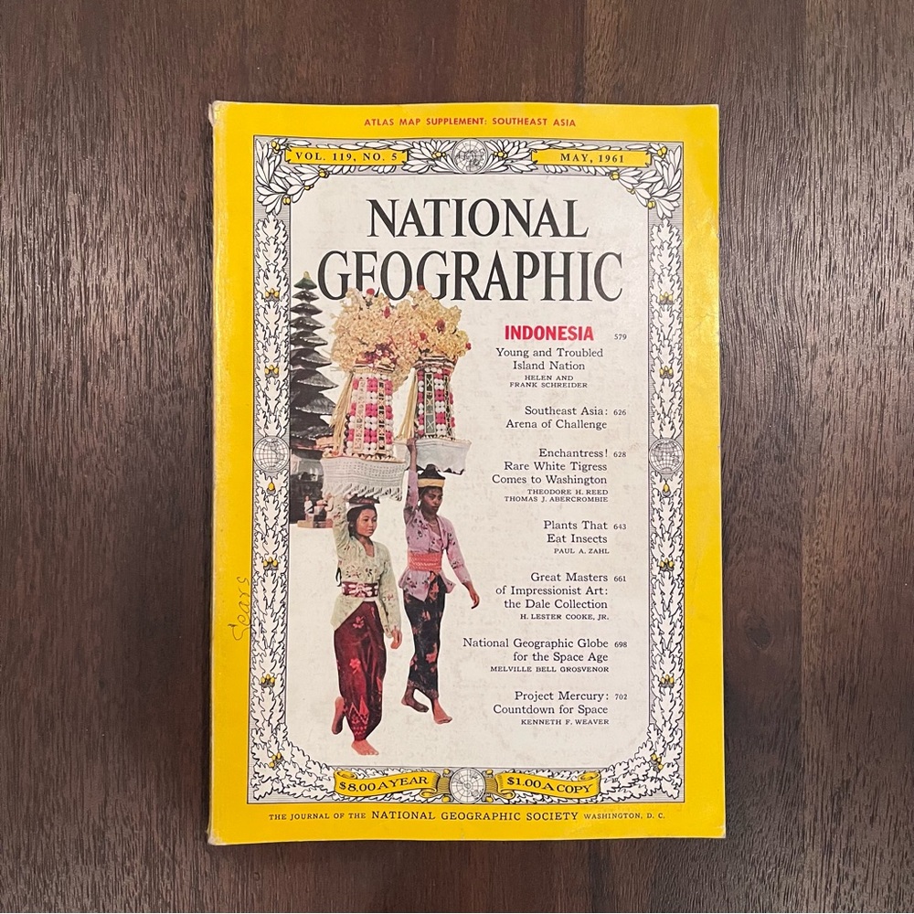 Vintage National Geographic‎ Magazine May 1961 Volume 119 No.5